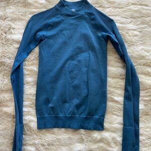 Lululemon Mockneck